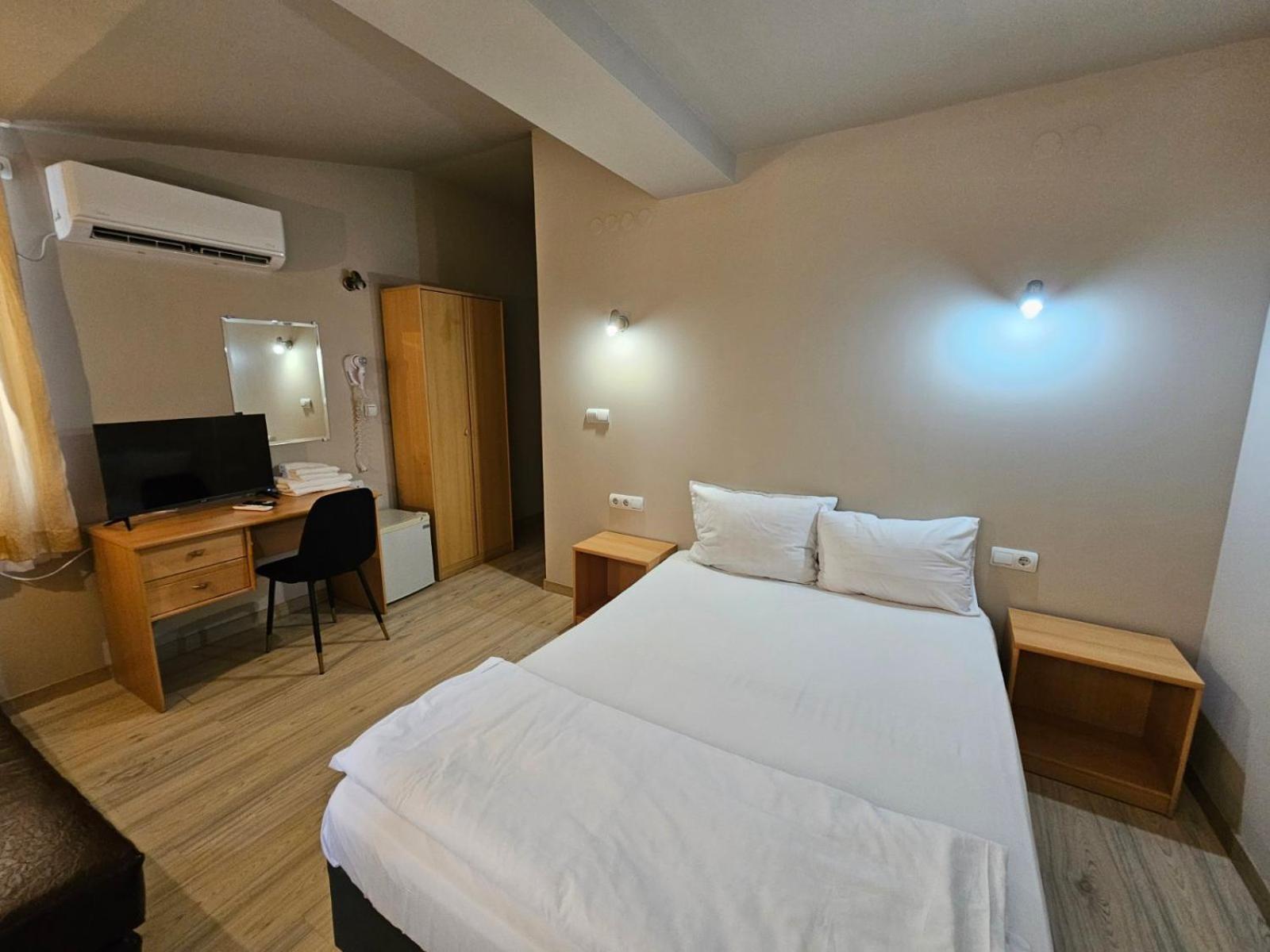 Complex Racic Hotell Voyvodinovo Eksteriør bilde