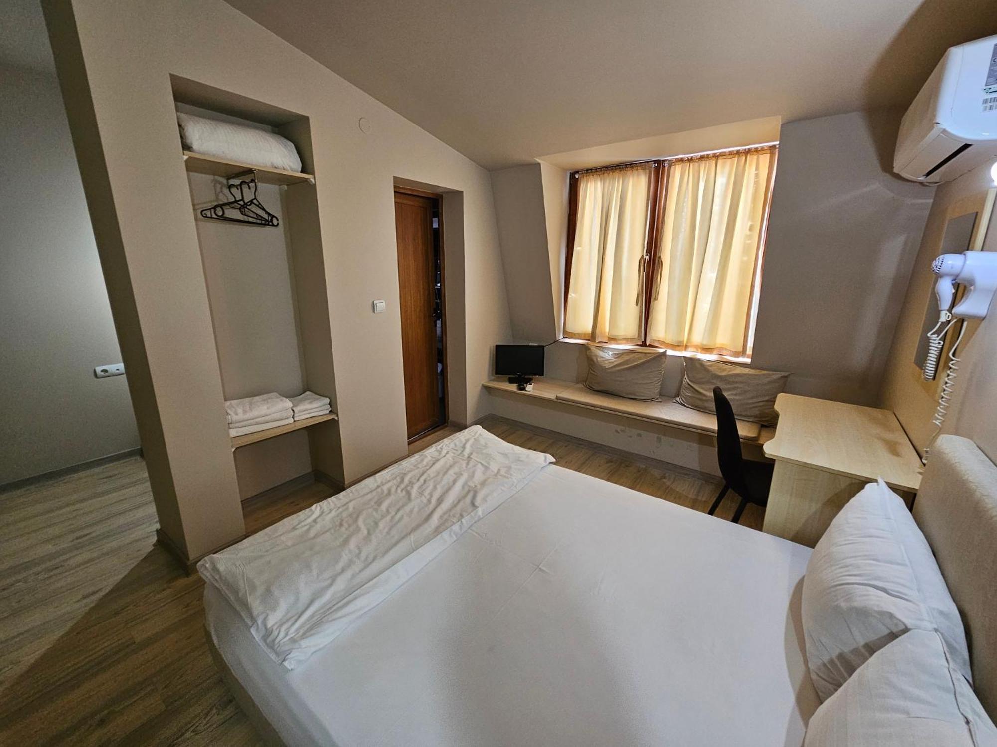 Complex Racic Hotell Voyvodinovo Eksteriør bilde